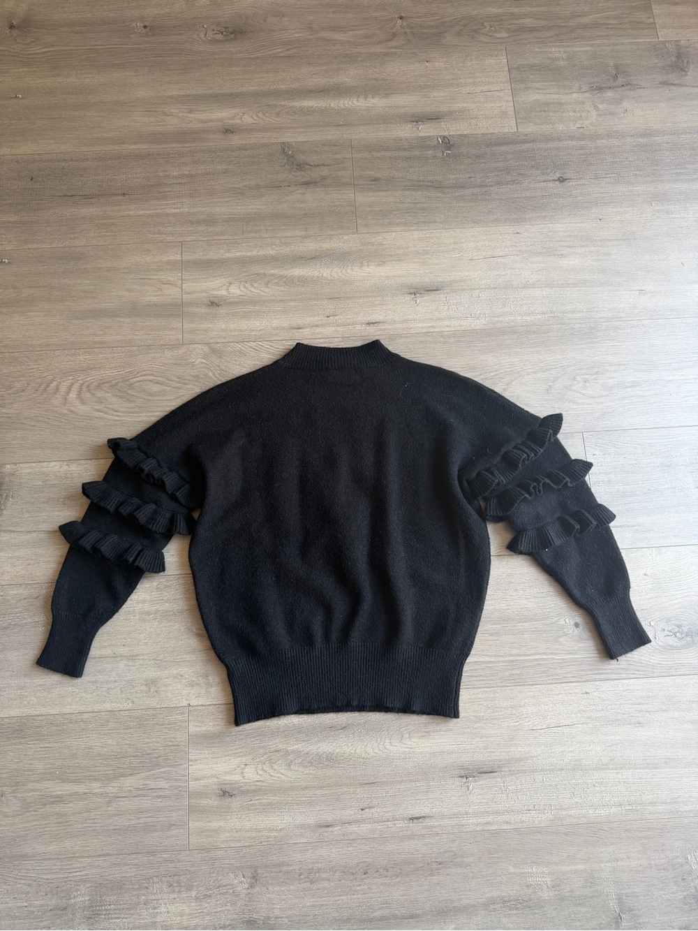 Line + Dot Beau Ruffle Sleeve Sweater - black - size small - Picture 5 of 5